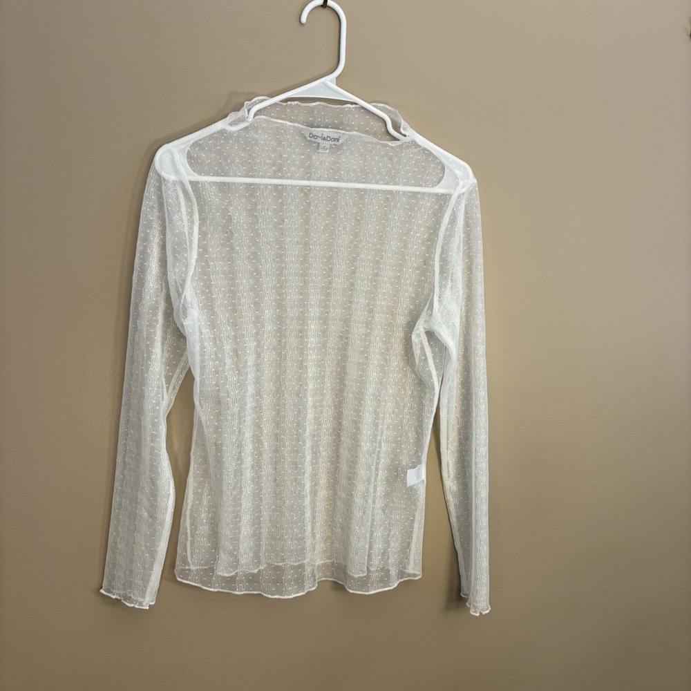 Davi And Dani Shear Lace Top Women's Medium Long Sleeve